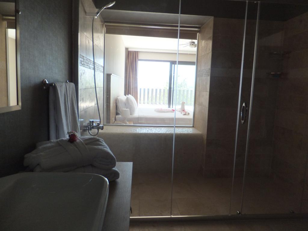 Aytas Hotel Аявали Екстериор снимка