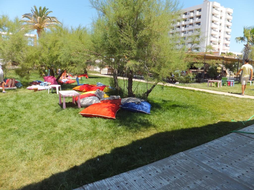 Aytas Hotel Аявали Екстериор снимка